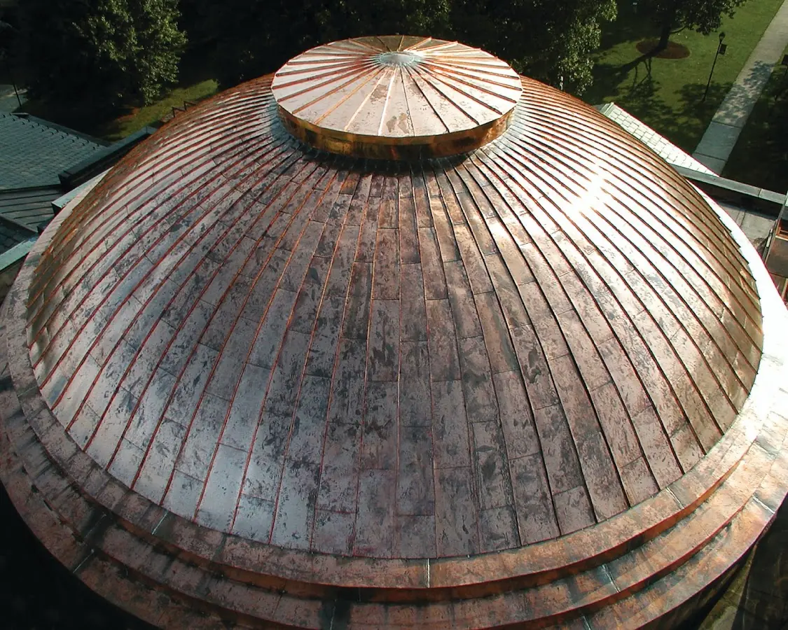 Craftsman Roofing crew installing a new roof in Amsbry